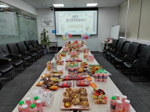 Birthday Party in Focus Global Logistics